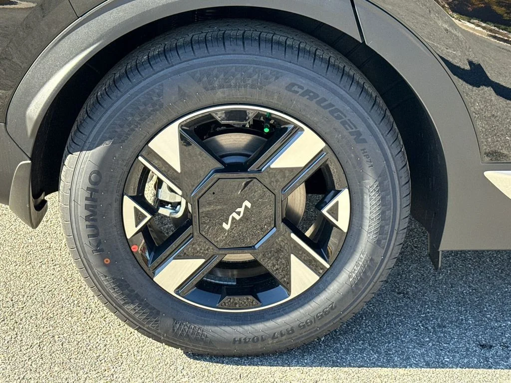 New 2026 Black Kia LX image 17