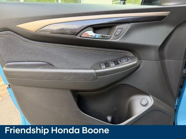 Used 2025 Blue Chevrolet ACTIV image 14