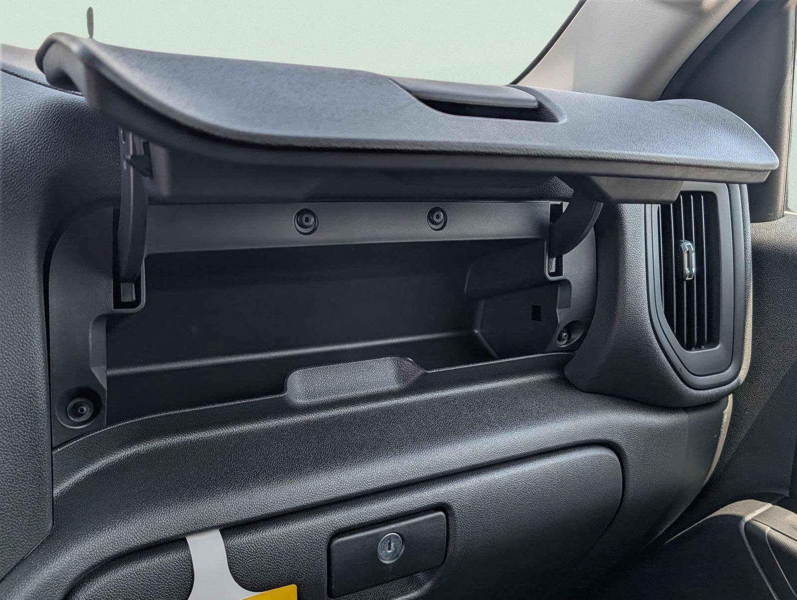 2026 Chevrolet Silverado 1500 Custom - Photo 20