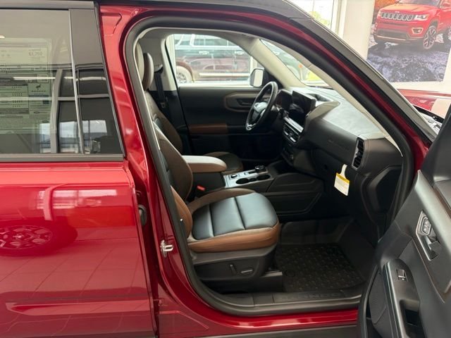 New 2026 Ruby Red Metallic Tinted Clearcoat Ford Outer Banks® image 46