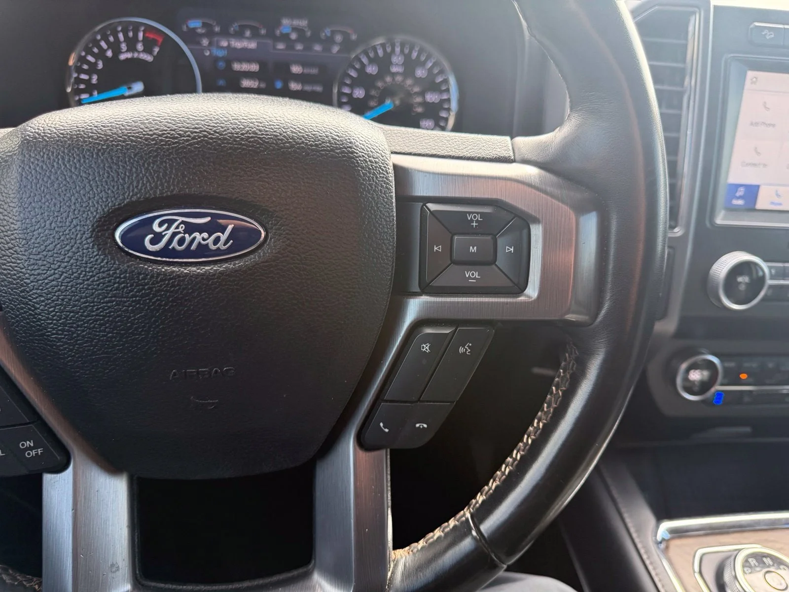 Used 2021 Star White Tri-Coat Ford Platinum image 19