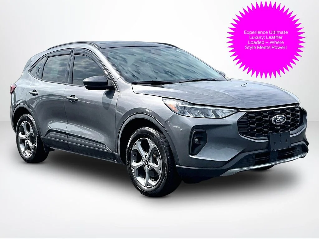 Used 2025 Gray Ford ST-Line Select image 11