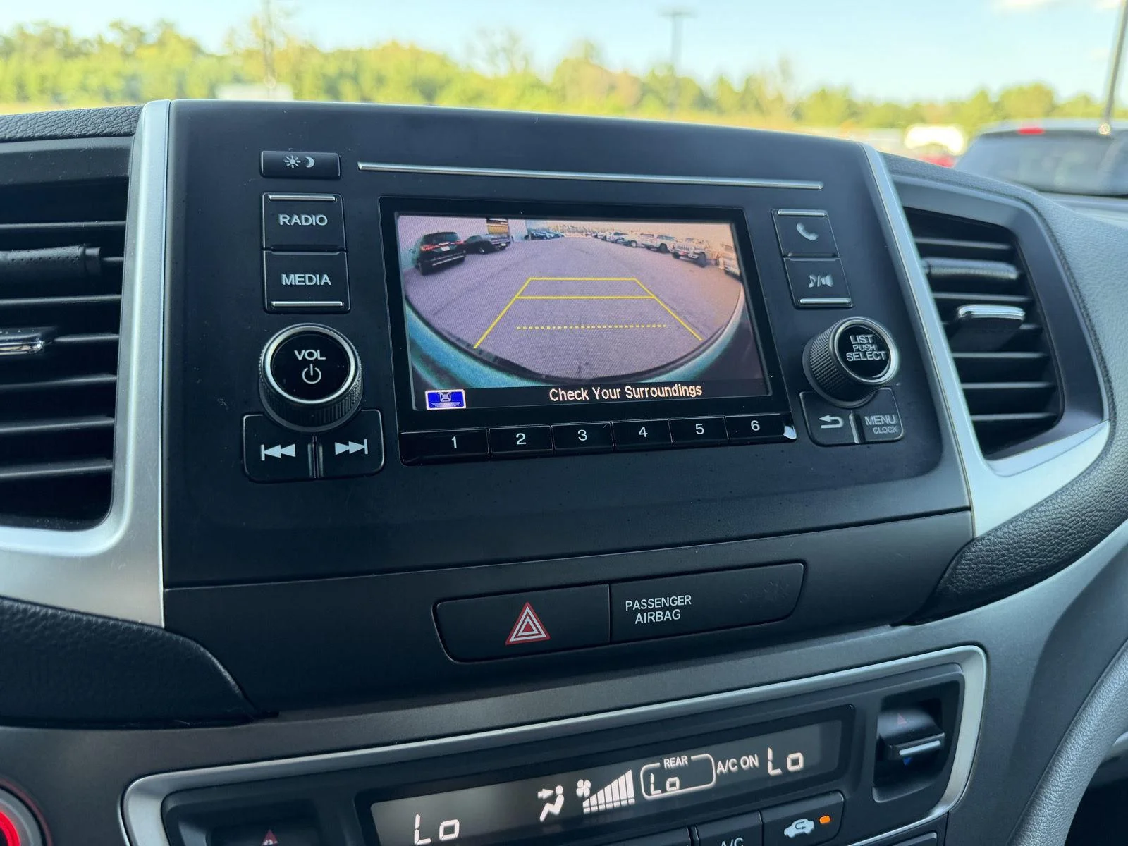 Used 2019 Forest Mist Metallic Honda RTL image 12