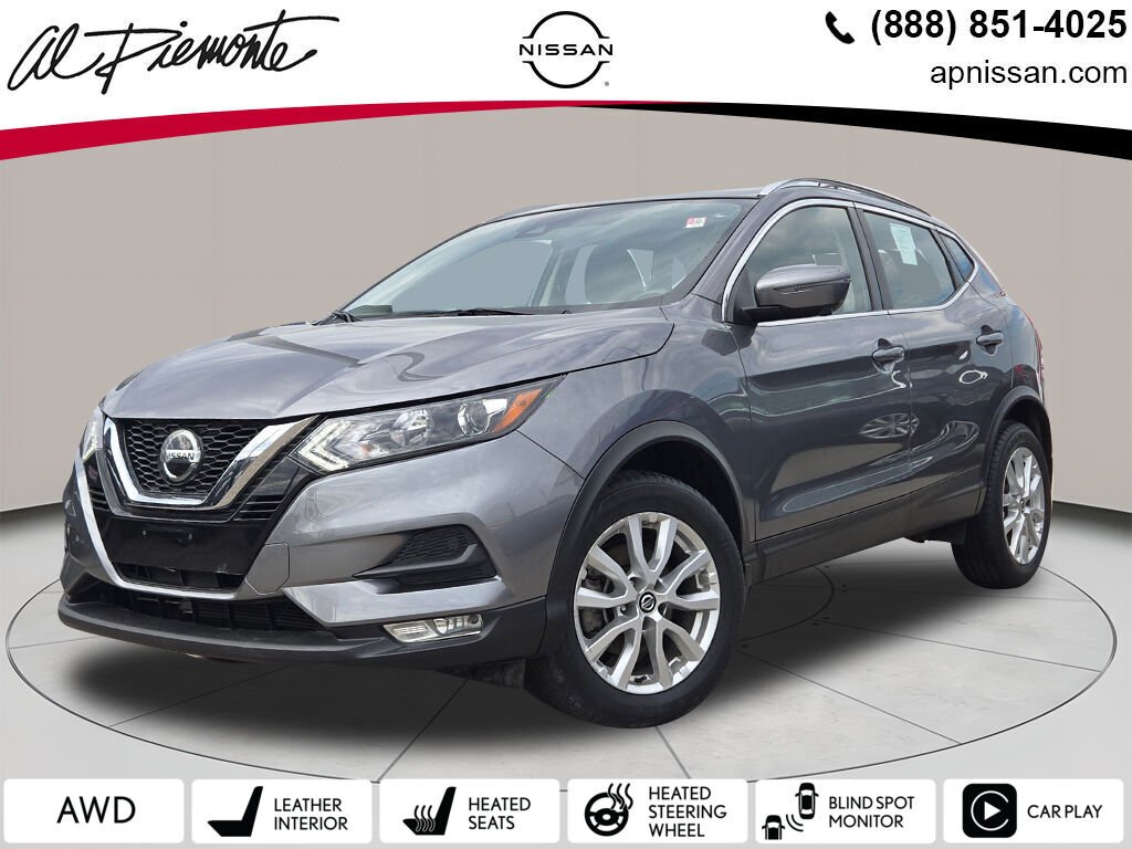 2022 Nissan Rogue Sport SV