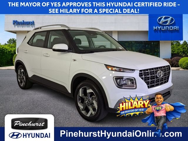 Certified Used 2025 White Hyundai SEL image 1