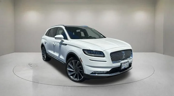 2022 Lincoln Nautilus Reserve AWD's photo