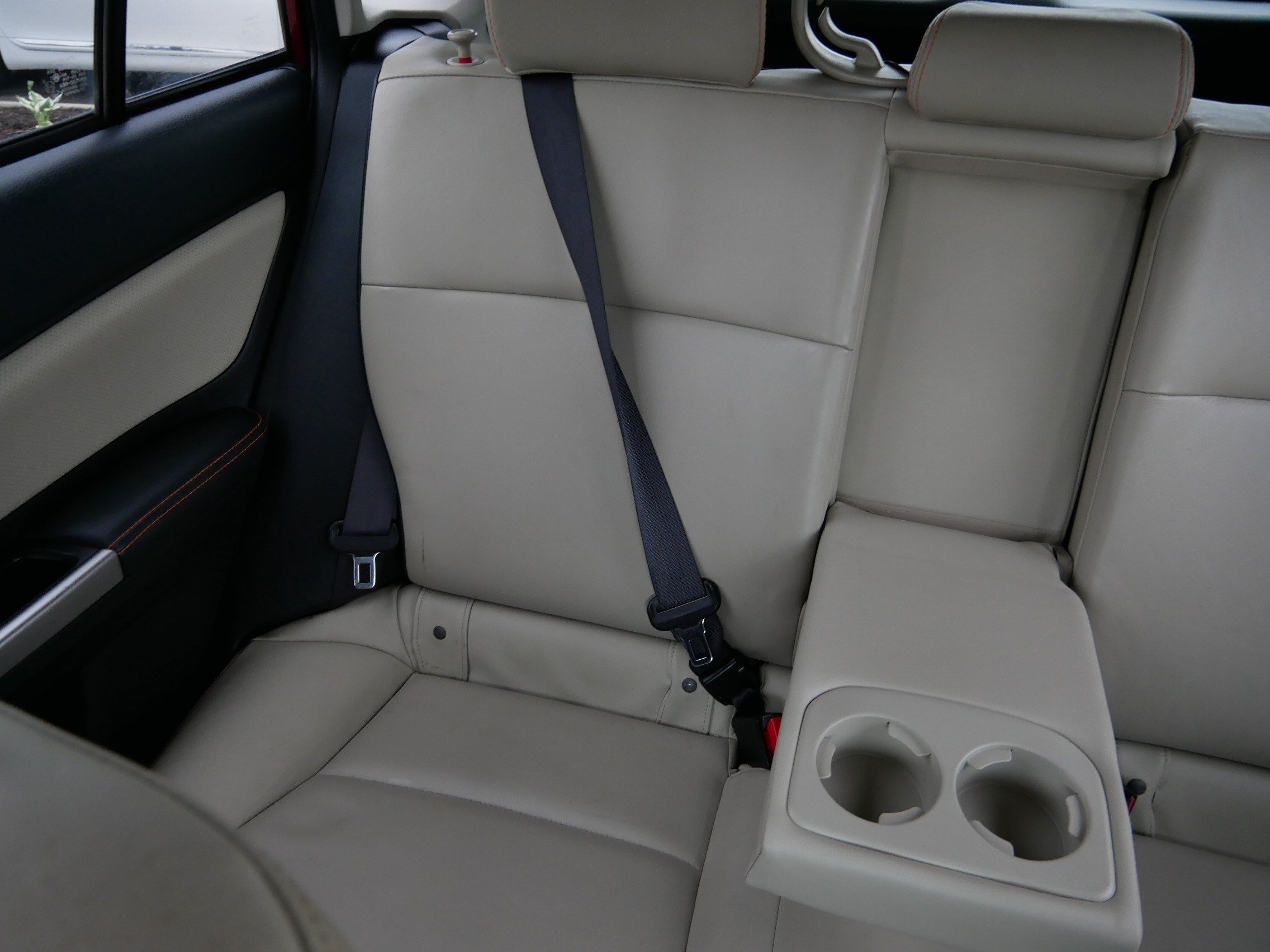 Used 2017 Venetian Red Pearl Subaru Limited image 12