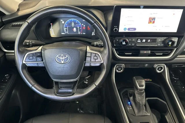 Certified Used 2025 Silver Toyota XLE image 15