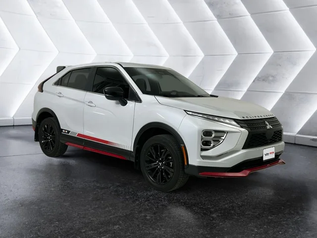 2023 Mitsubishi Eclipse Cross LE