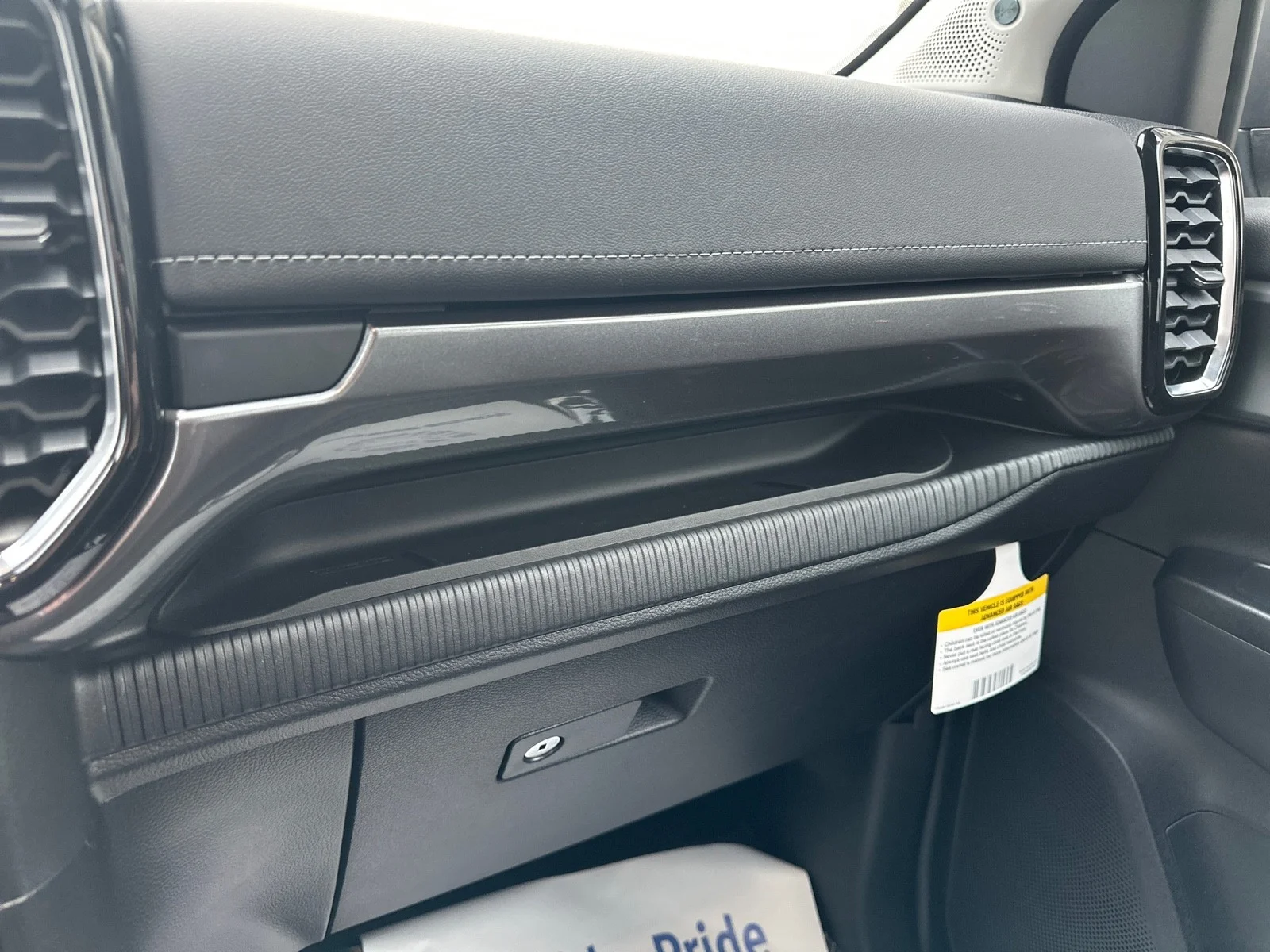 New 2024 Cactus Gray Ford LARIAT image 39