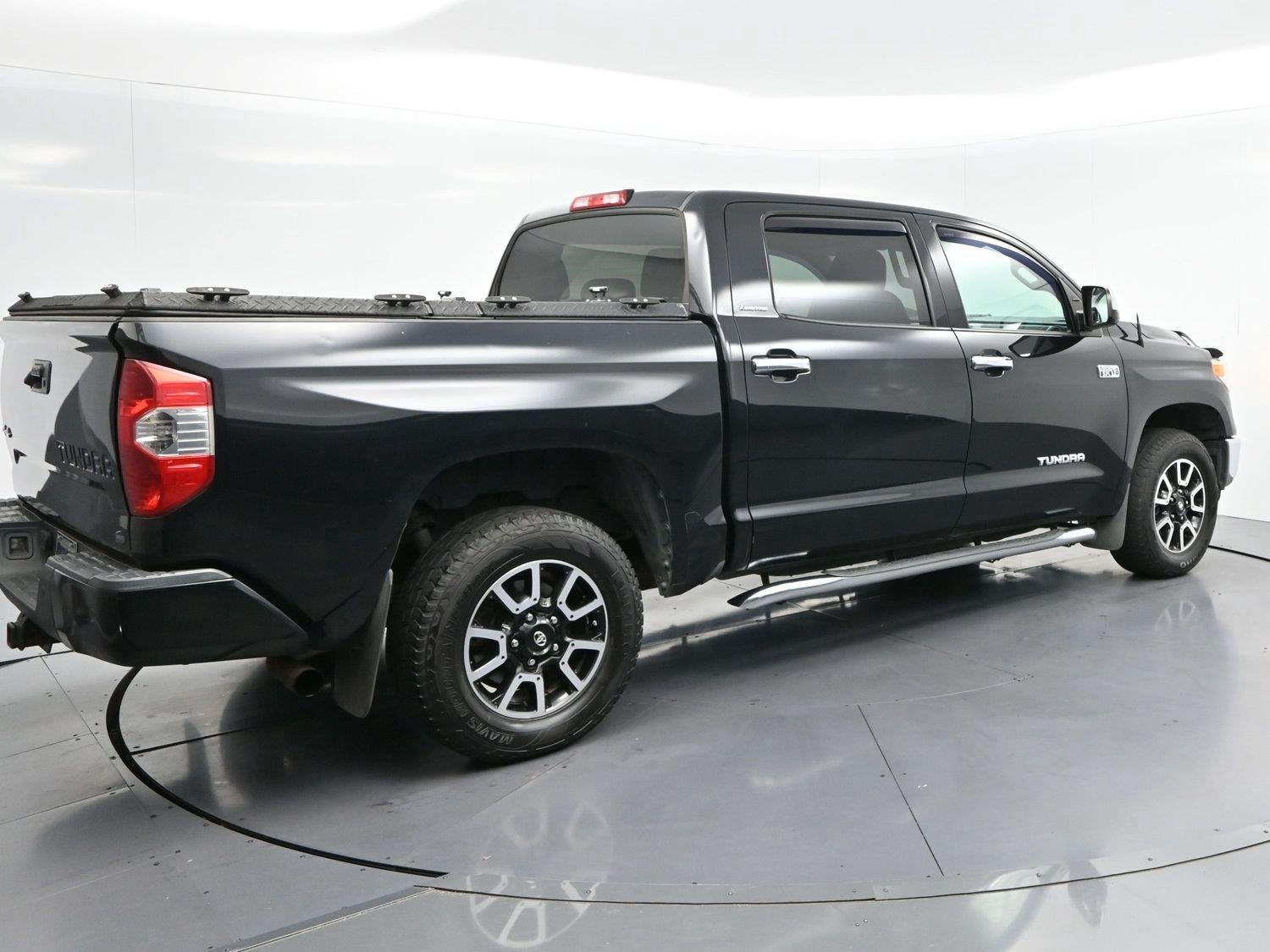 Used 2015 Attitude Black Metallic Toyota Limited image 7
