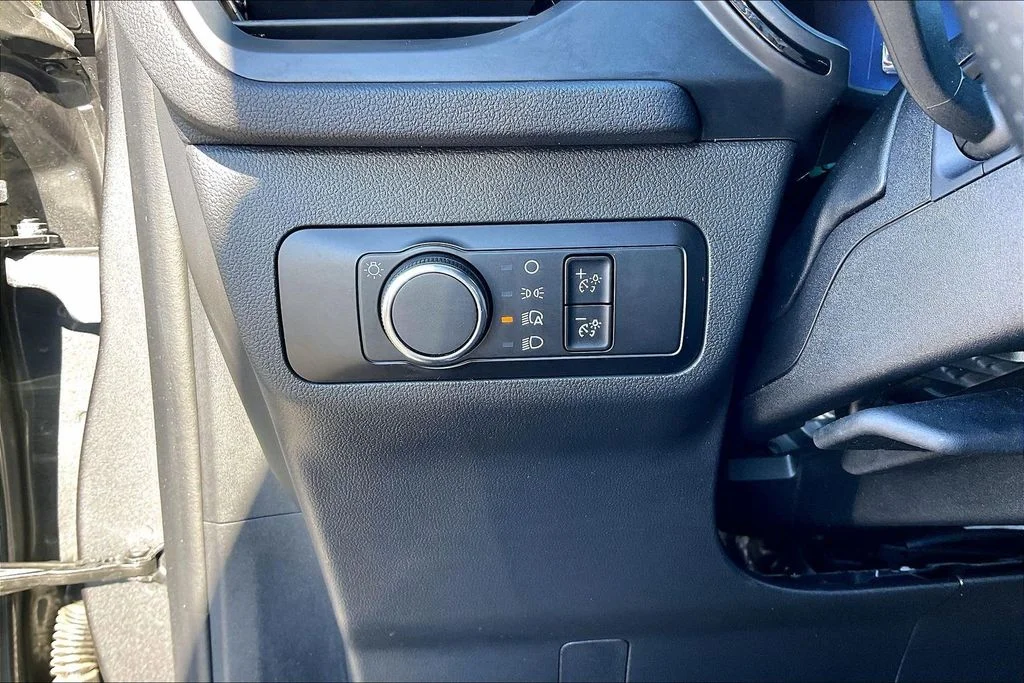 Used 2025 Gray Ford ST-Line image 37