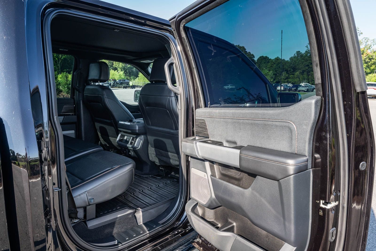 Used 2024 Black Ford Lariat image 12