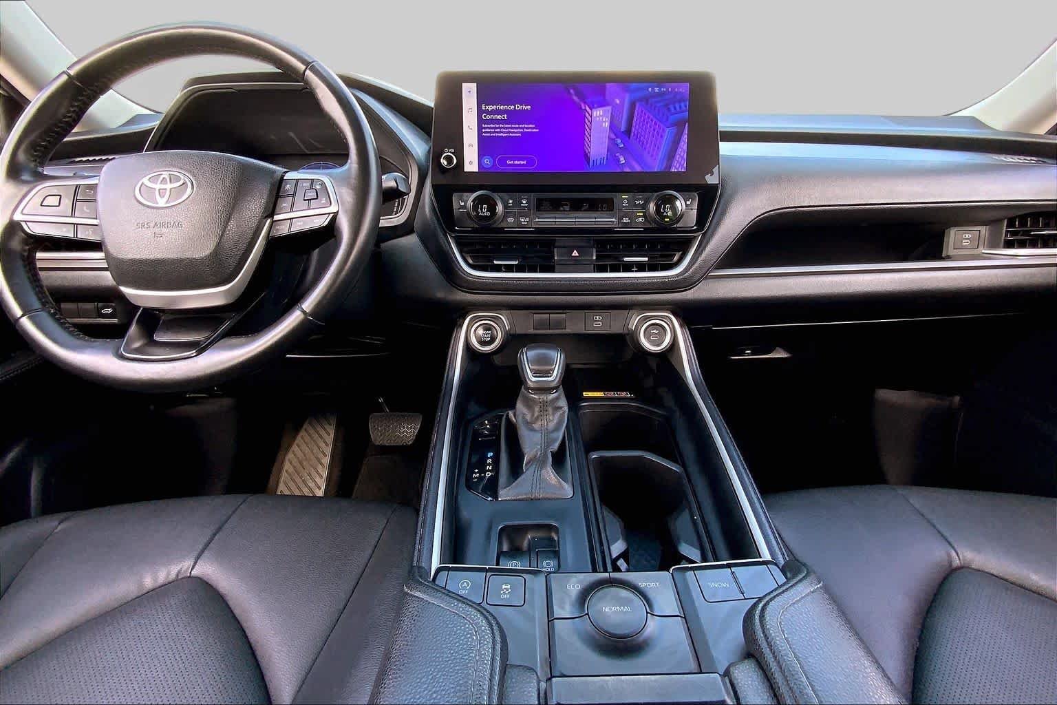 Used 2024 Coastal Cream Toyota XLE image 15