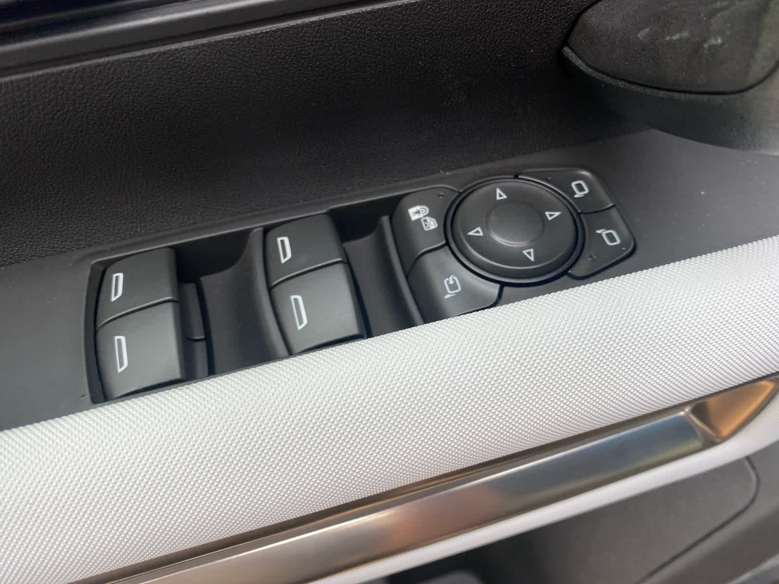 2025 GMC HUMMER EV 3X - Photo 12