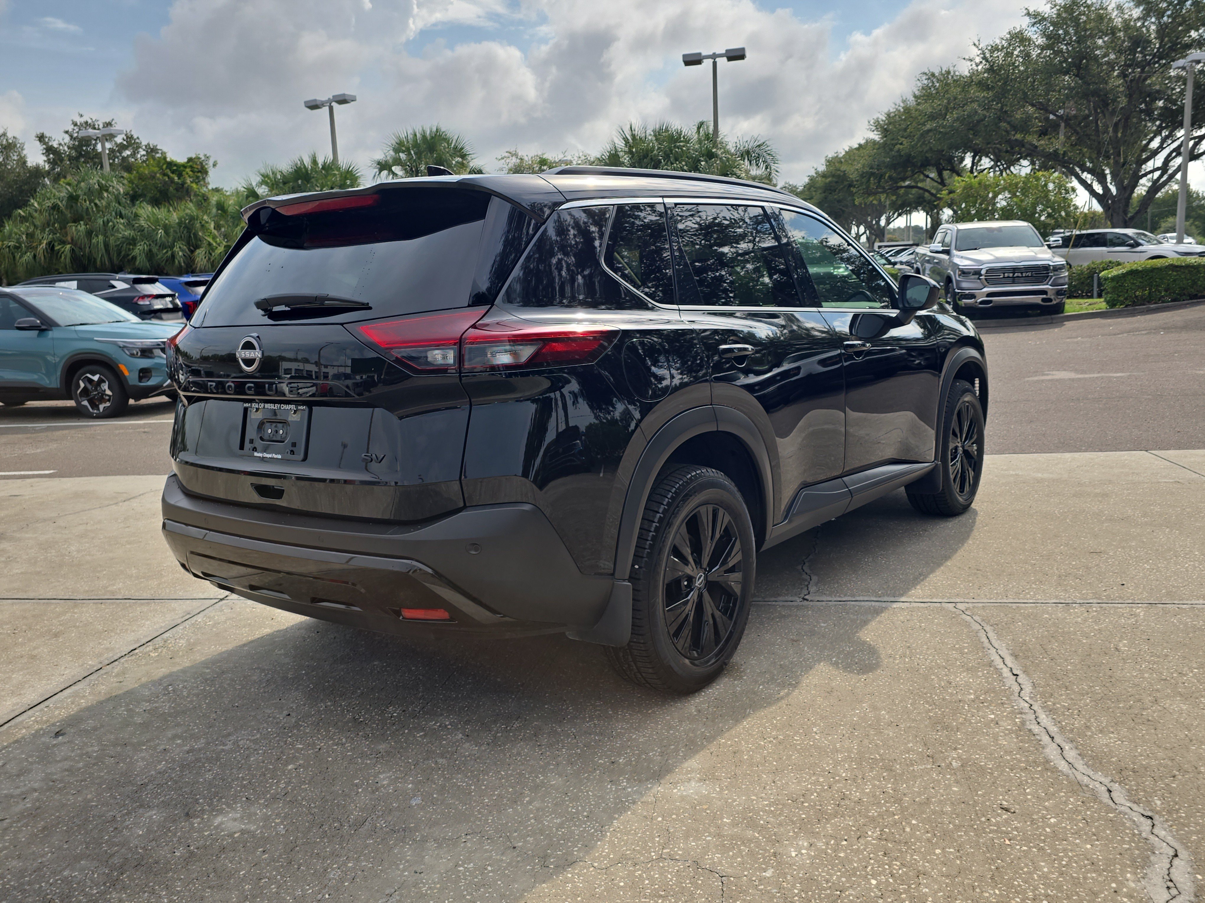 Used 2023 Super Black Nissan SV image 8