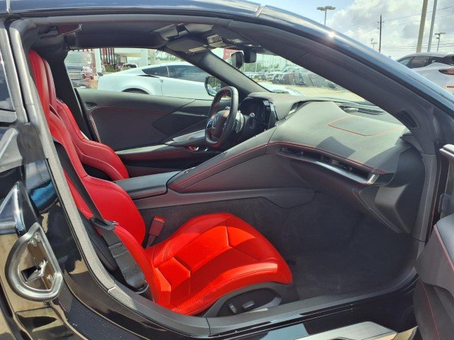 2025 Chevrolet Corvette 1LT - Photo 11