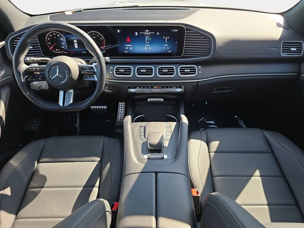Used 2025 Cirrus Silver Metallic Mercedes-Benz GLS 450 image 10