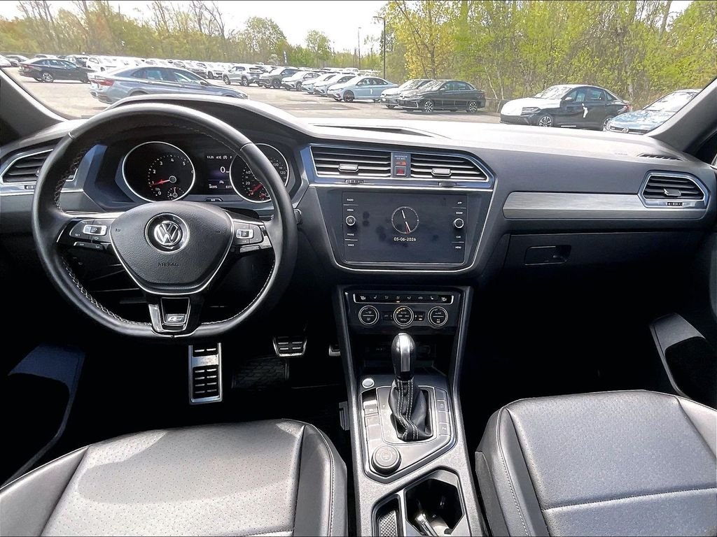 Certified Used 2021 Black Volkswagen 2.0T SE R-Line Black image 21