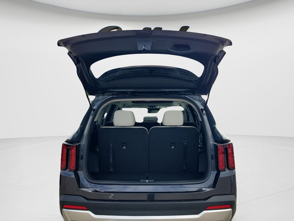 2026 Kia Sorento S - Photo 17