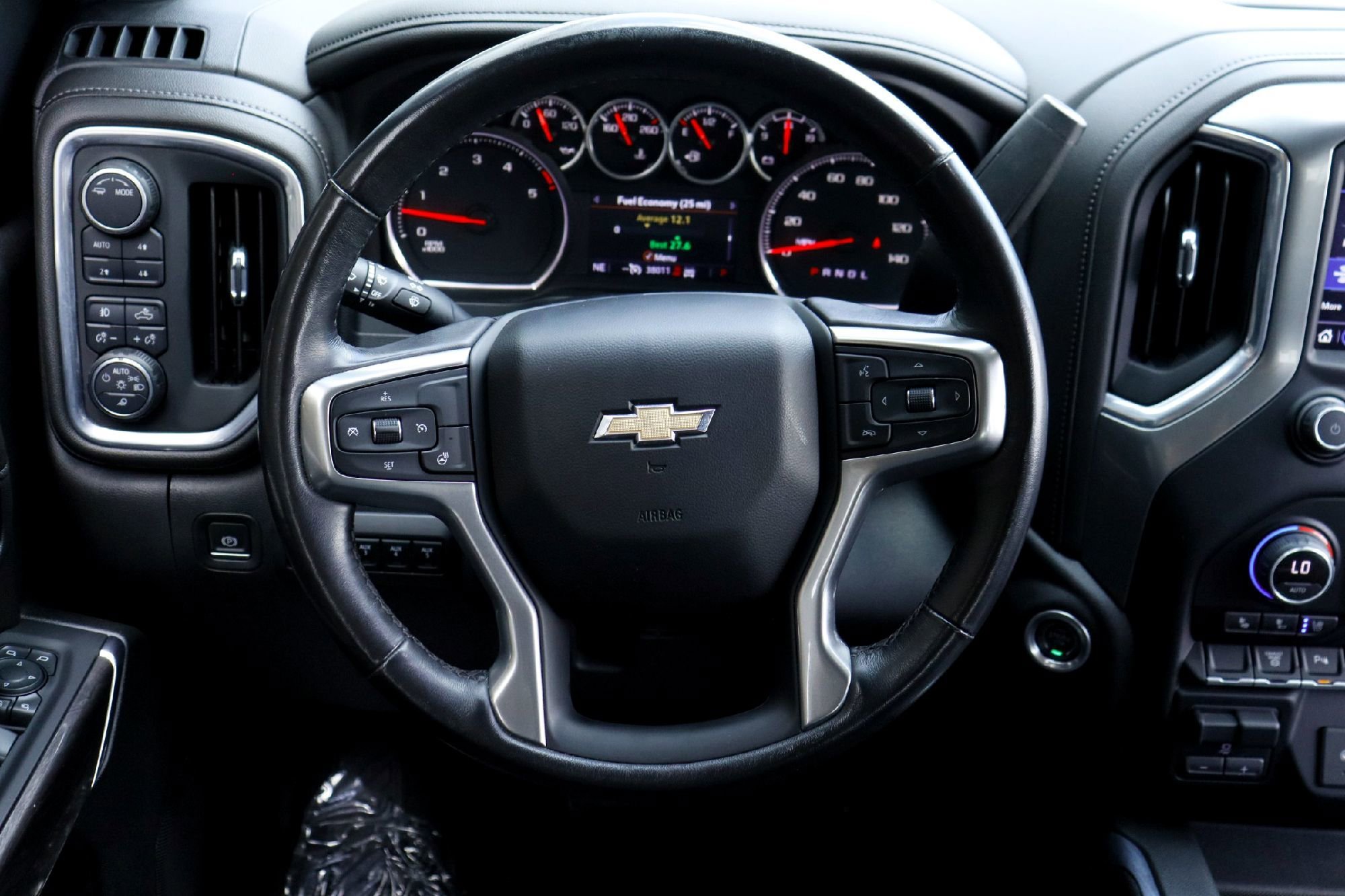 2022 Chevrolet Silverado 3500HD LTZ - Photo 24