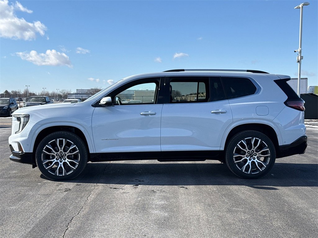 2026 GMC ACADIA - Image 4