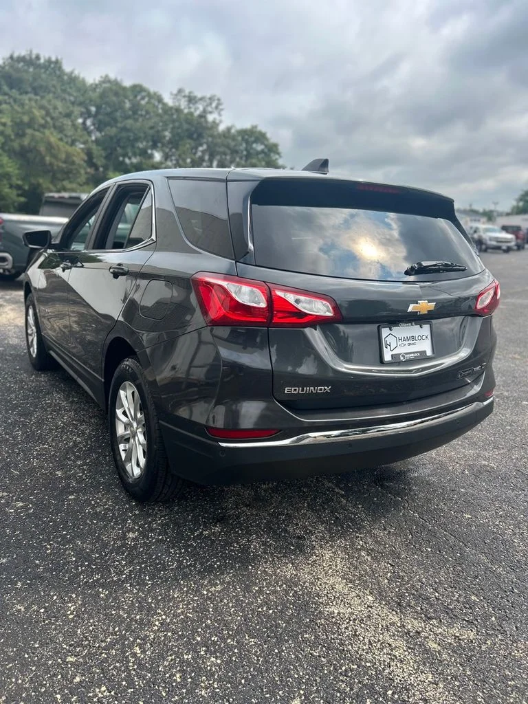 Used 2021 Gray Chevrolet LT image 4