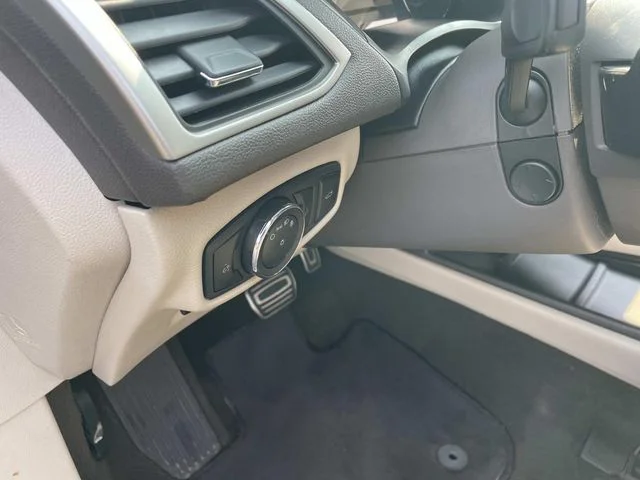 Used 2019 Blue Lincoln Reserve image 28