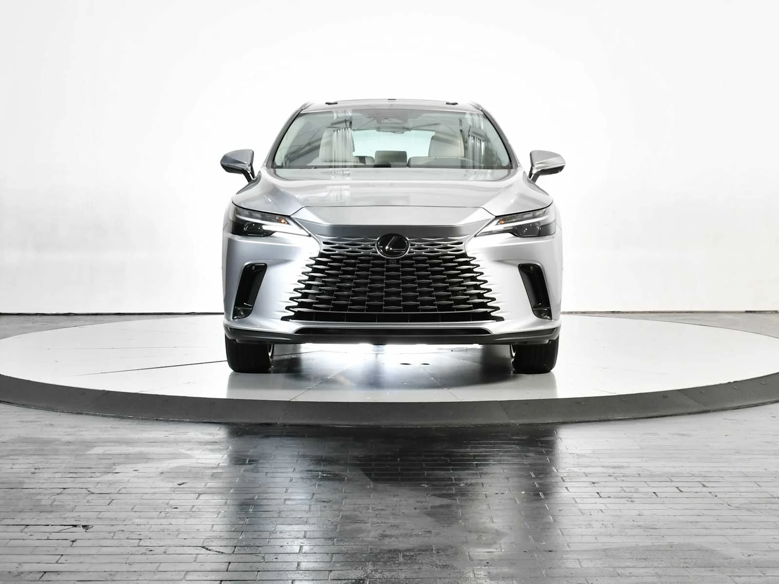 Used 2025 Iridium Lexus Premium Plus image 10