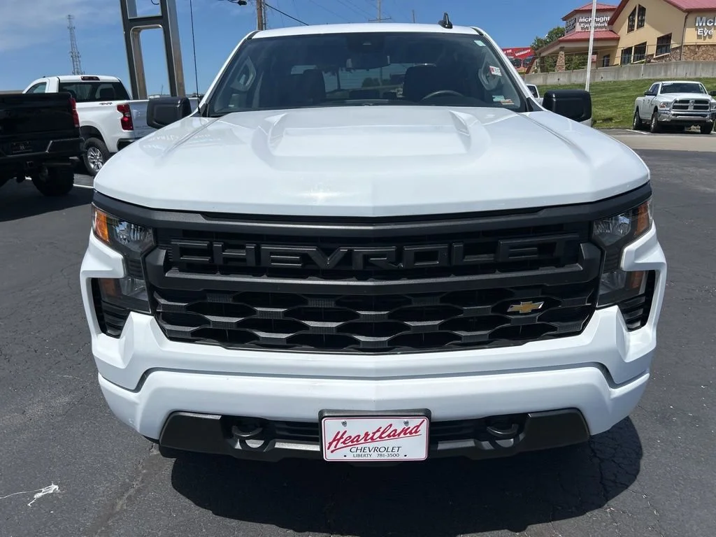 Used 2024 Chevrolet Silverado 1500 Custom with VIN 3GCPDBEK3RG288081 for sale in Kansas City