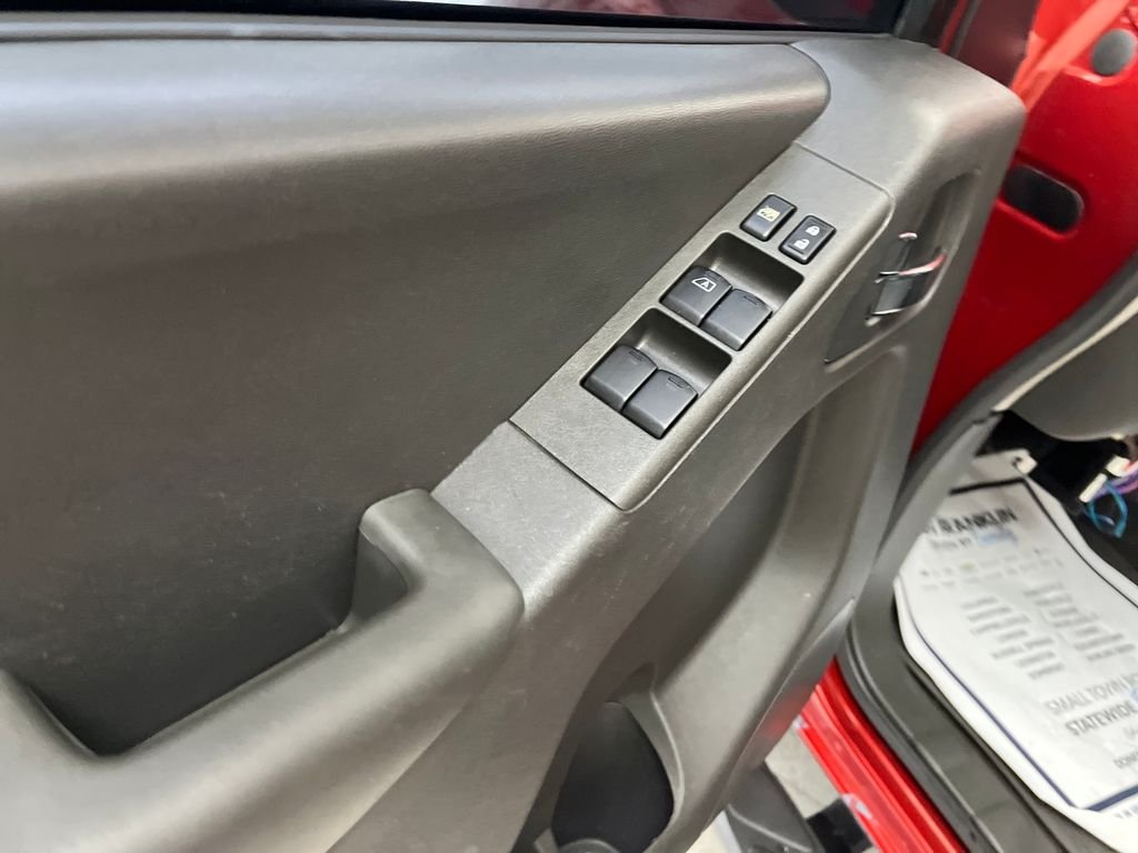 Used 2016 Red Nissan PRO-4X image 10