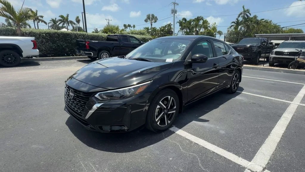 Used 2025 Black Nissan SV image 4