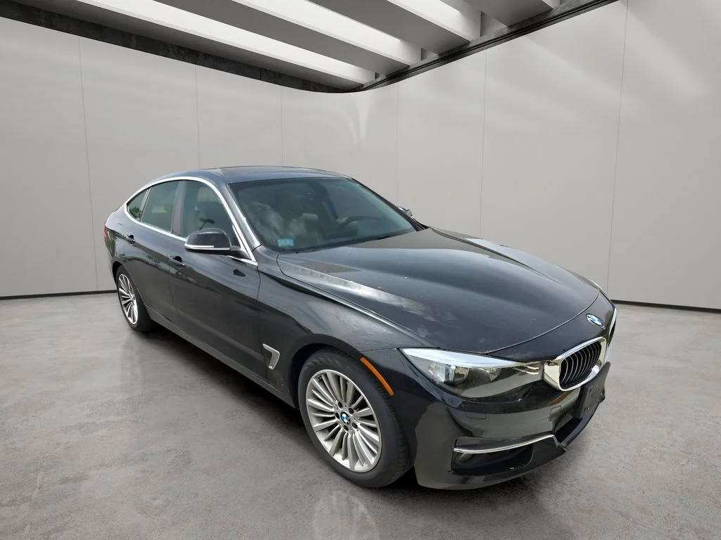 Used 2015 Black Sapphire Metallic BMW 328i xDrive image 13