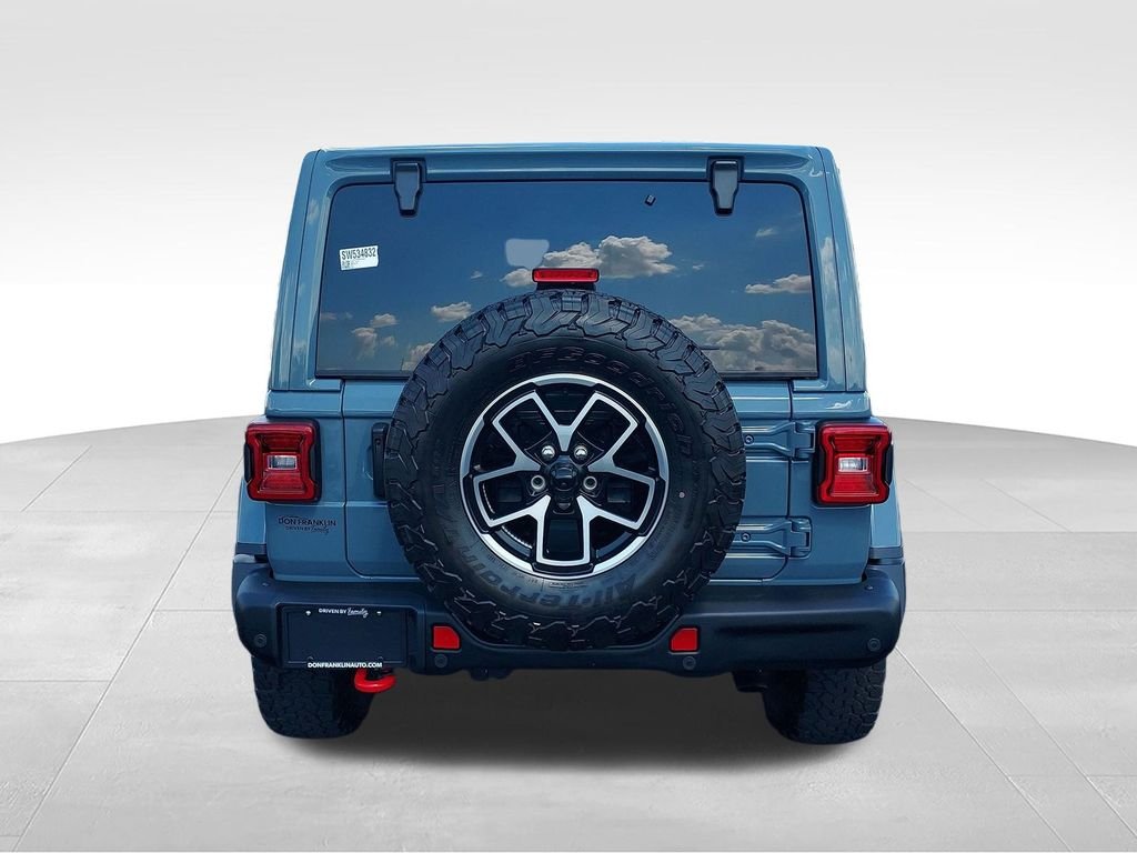 Used 2025 Gray Jeep Rubicon X image 4