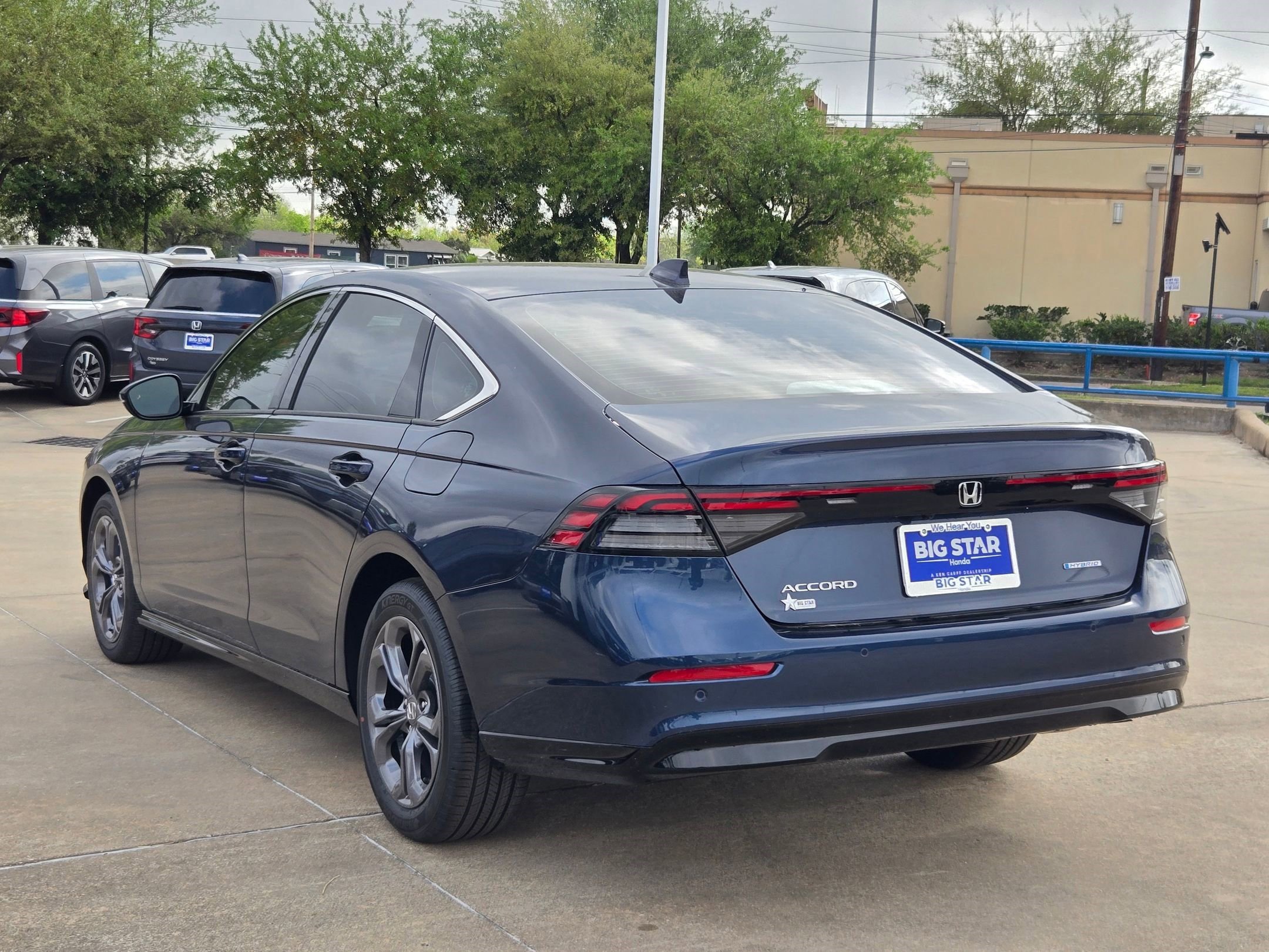 New 2026 Canyon River Blue Metallic Honda EX-L image 6
