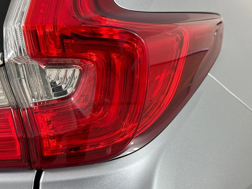 Certified Used 2019 Lunar Silver Metallic Honda EX image 35