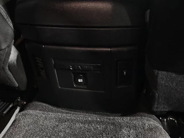 Used 2014 Red Ram Sport image 30