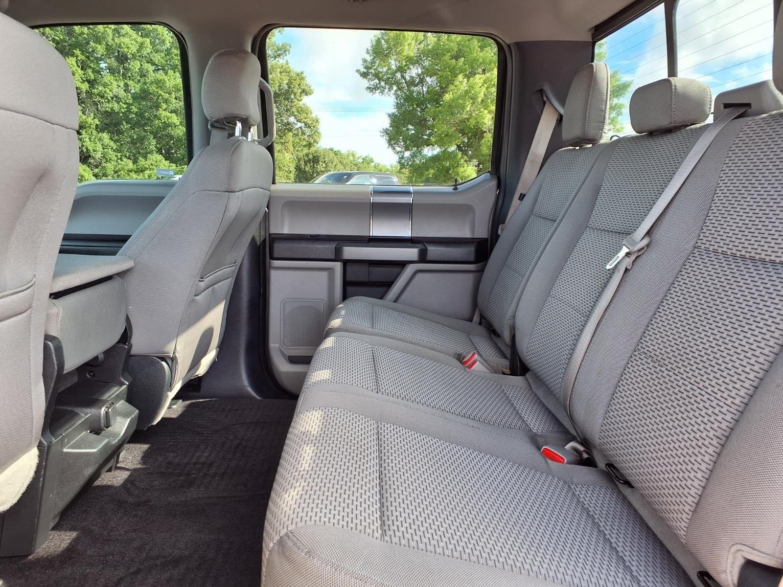 Used 2016 Lithium Gray Ford XLT image 21