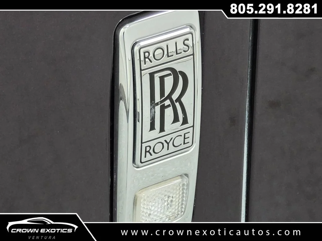 Used 2023 Purple Rolls-Royce Base image 17
