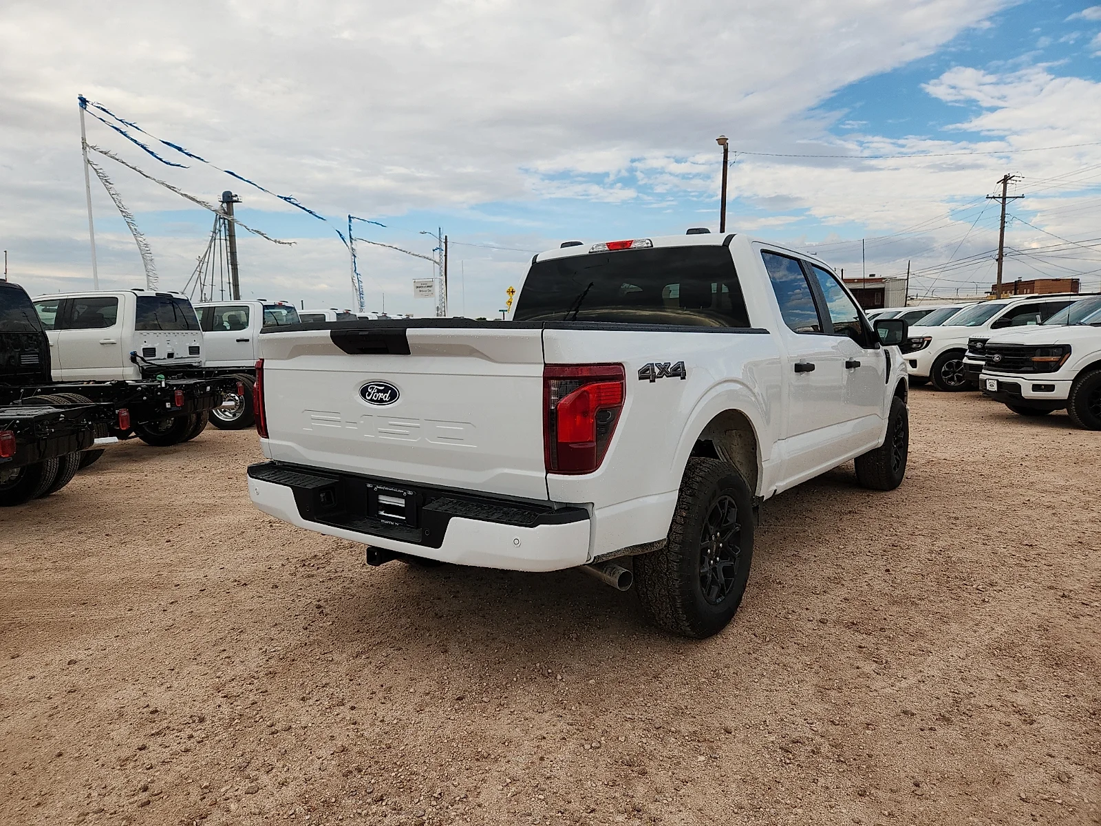 New 2026 Oxford White Ford STX image 7