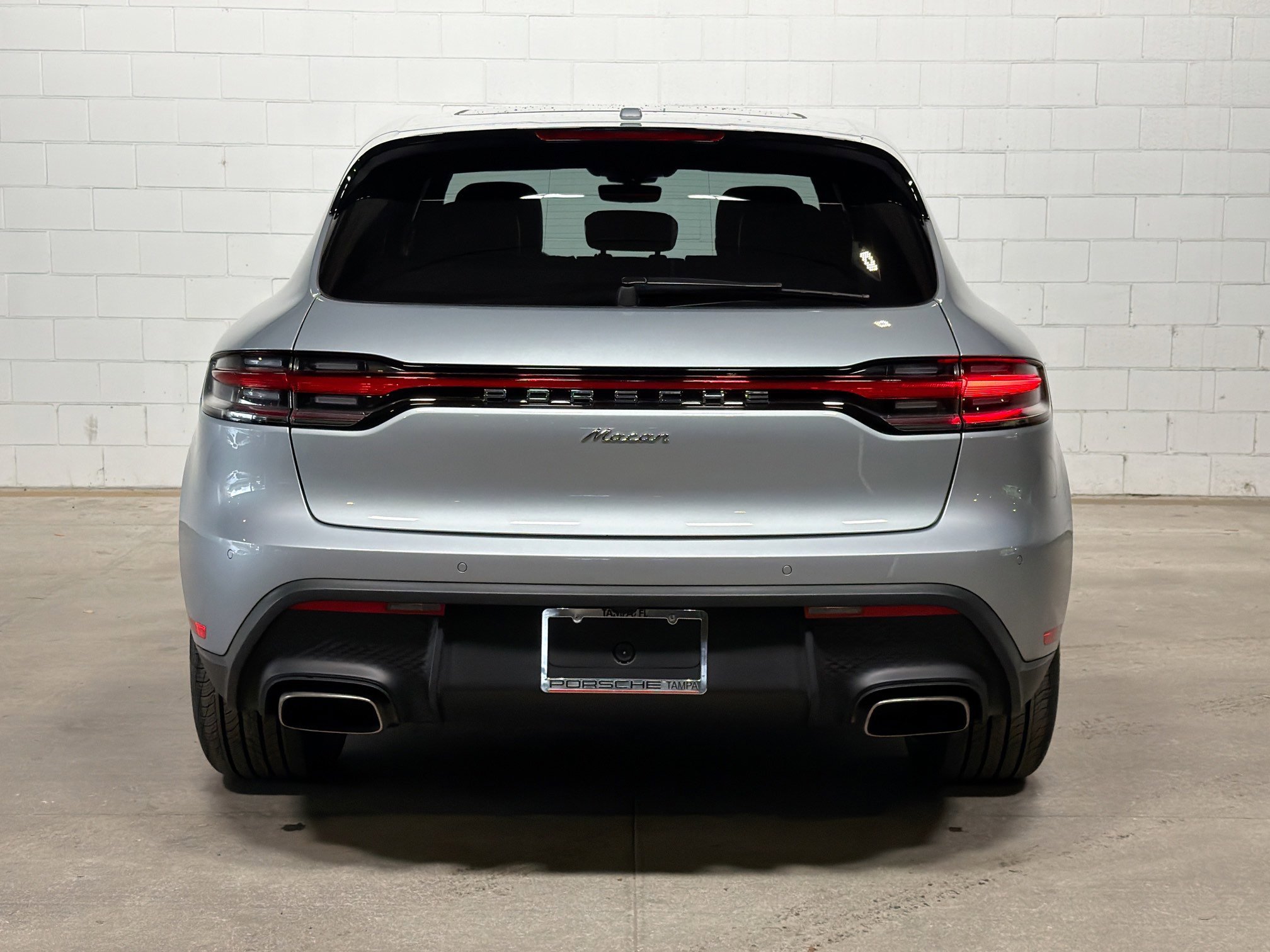 Certified Used 2023 Dolomite Silver Metallic Porsche  image 8