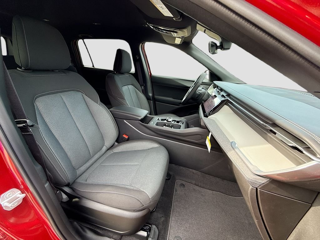 New 2026 Red Hot Pearl-Coat Exterior Paint Jeep Laredo image 29