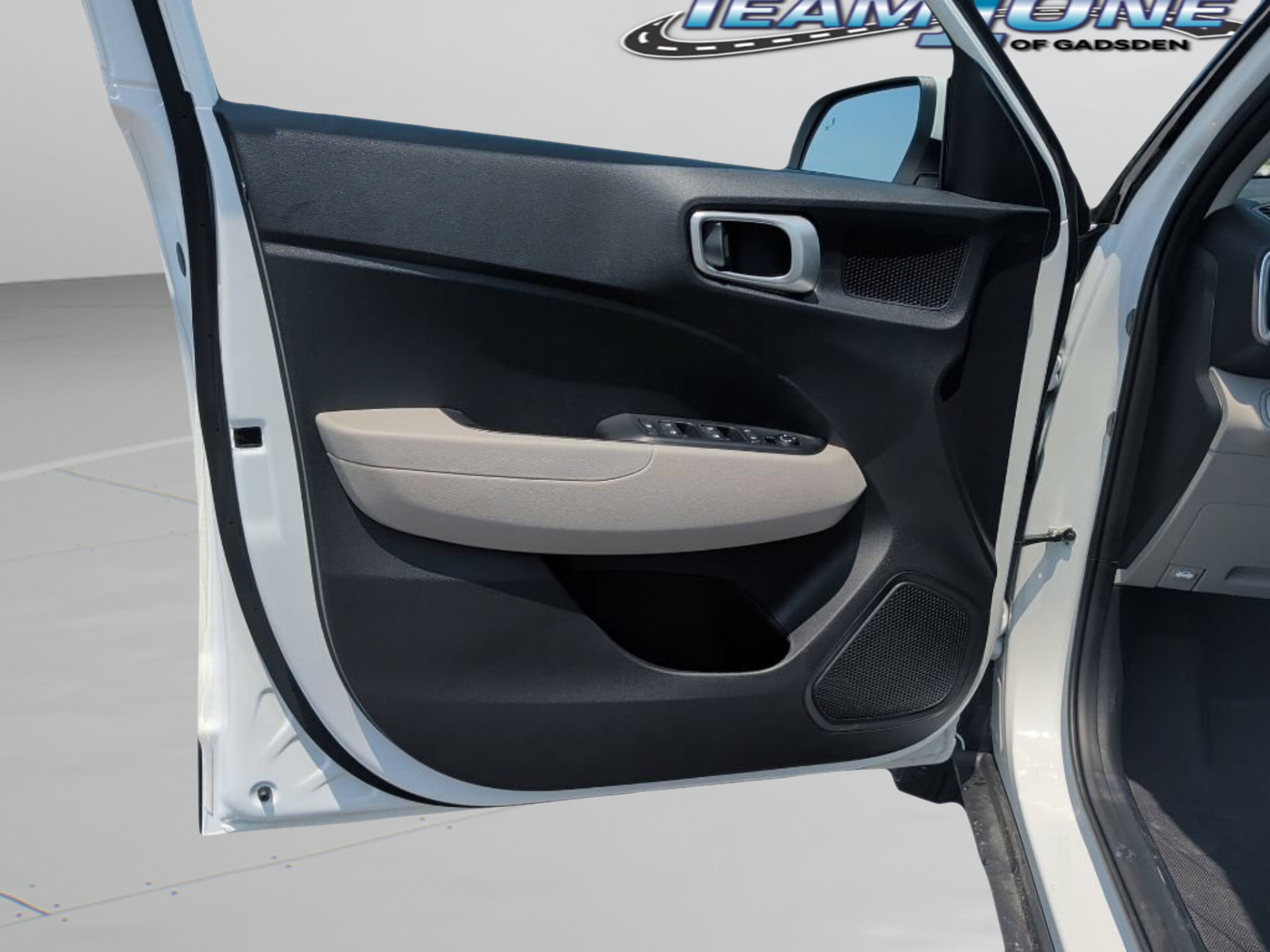 New 2026 Lunar White Hyundai SEL image 17