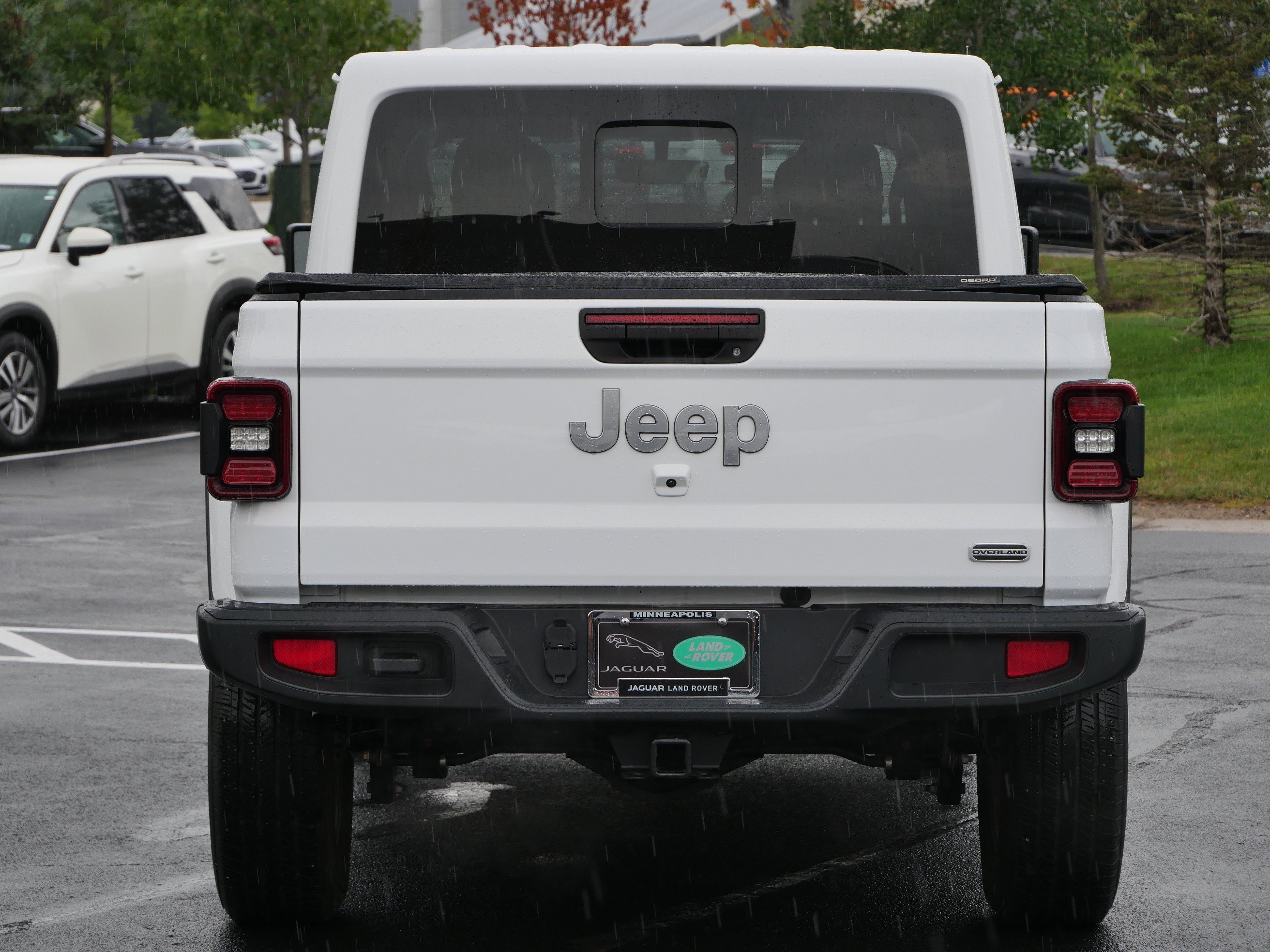 Used 2022 Bright White Clearcoat Jeep Overland image 4