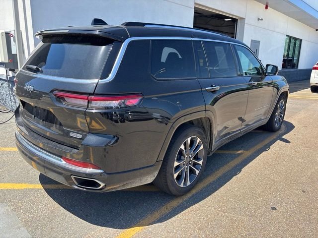 Used 2023 Black Jeep Overland image 5