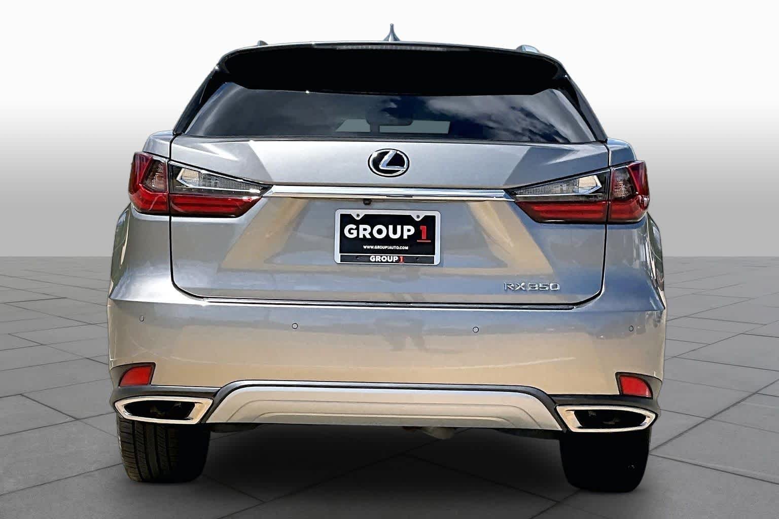 Used 2020 Atomic Silver Lexus  image 5