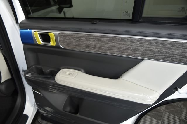 New 2027 White Hyundai Limited image 38