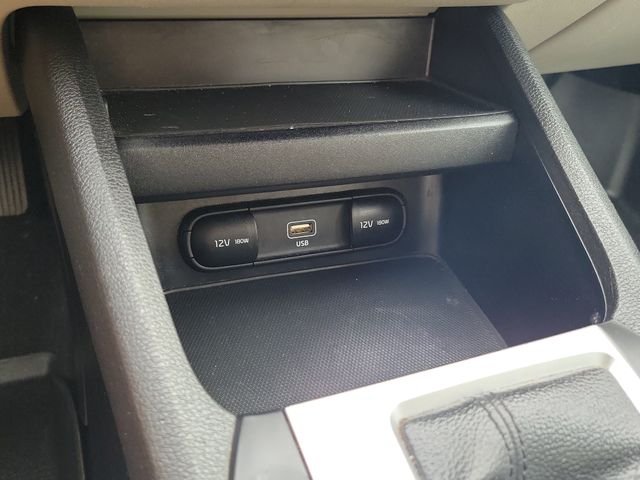 Used 2023 Black Kia LXS image 22