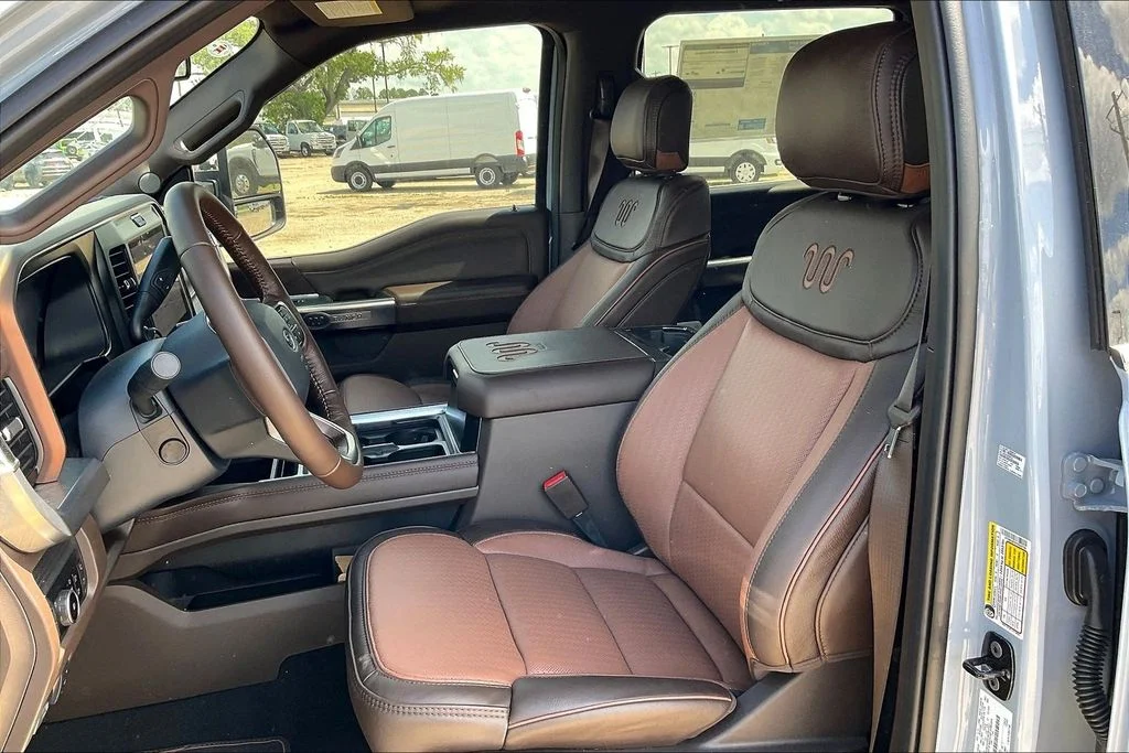 New 2026 Ford Super Duty F-250 King Ranch 4D Crew Cab