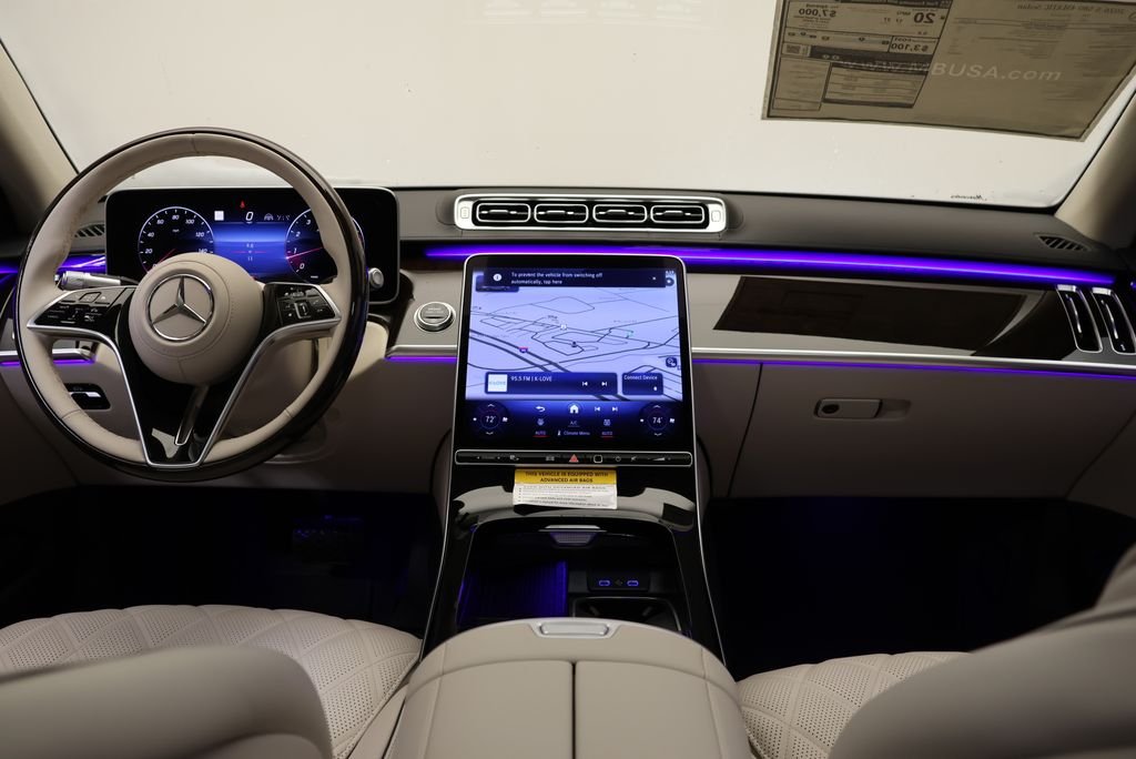 New 2026 MANUFAKTUR Moonlight White Metallic Mercedes-Benz S 580 image 16
